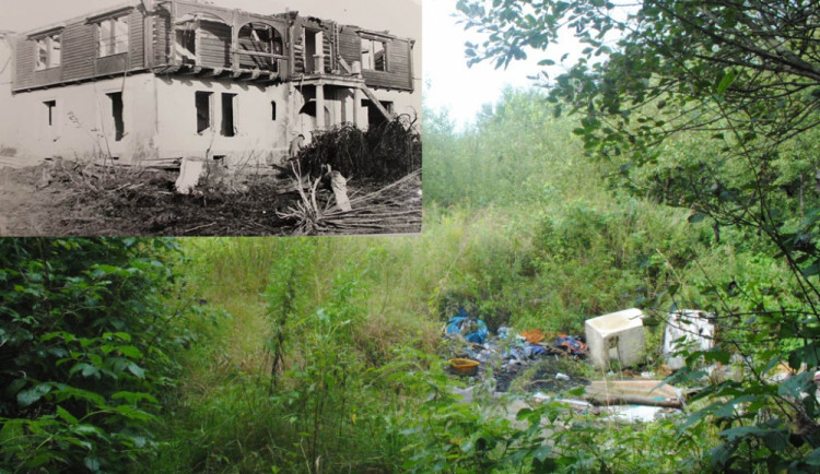 Dnes už jsou na místě jen zbytky jezírka. Za ním stávala vila.