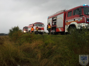Nehoda si vyžádala několik zraněných osob. Foto: Hasiči Hrádek nad Nisou