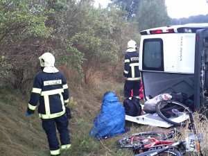 Čtyři cizinci se zranili při nehodě u Hrádku nad Nisou