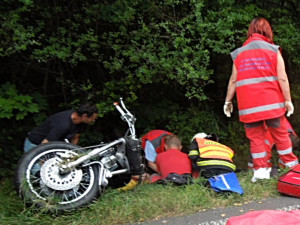 Nehoda u Zahrádek. Foto: HZS LK