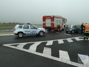 Nehoda u Hrádku si nevyžádala žádné zranění. Foto: Hasiči Hrádek nad Nisou