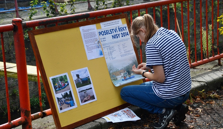Vodní skauti znovu poukázali na krásu Nisy. Foto: Jan Vrabec
