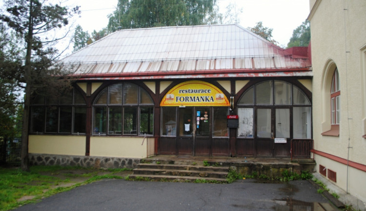 Formanka je zavřená.