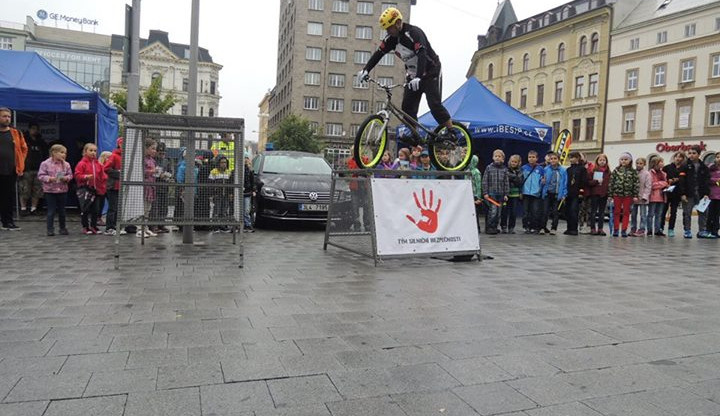 Děti se učily, jak se chovat v dopravním provozu