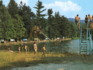 Novovesské koupaliště. Foto: 25 ro(cků bez opony