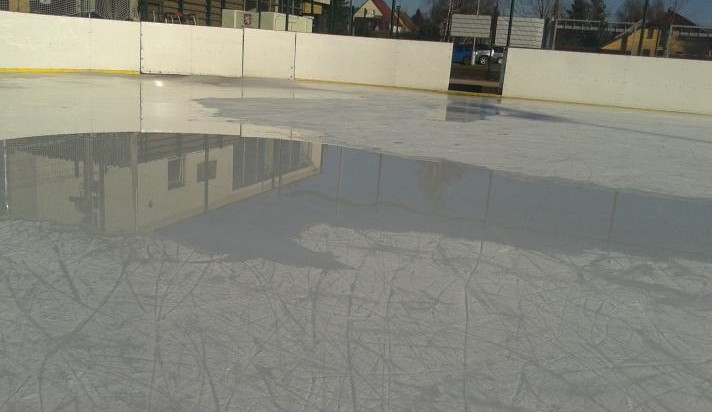 Zimní kluziště v Turnově. Foto: MS Turno