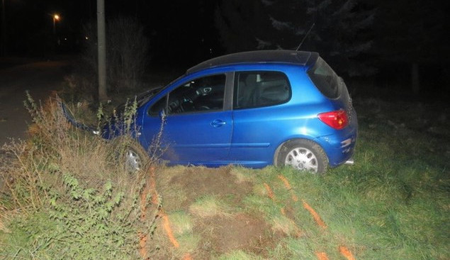 Mladík se snažil od nehody utéct. Foto: Policie ČR