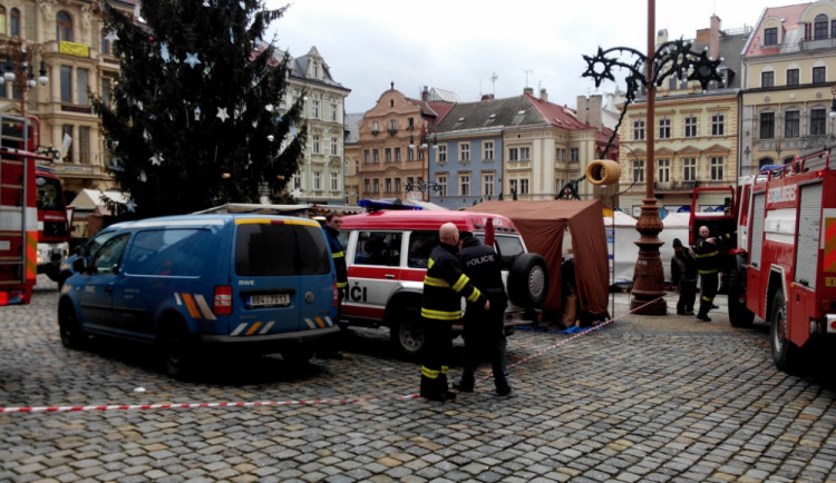 Situace u radnice. Foto: Milan Polách