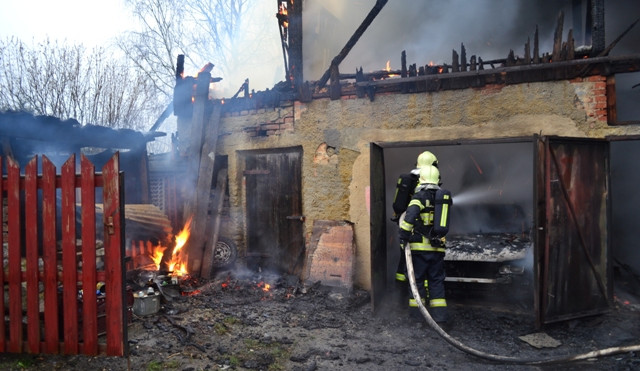 Závada na elektroinstalaci způsobila statisícovou škodu. Foto: HZSLK