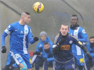 Slovan odjel na kemp bez Delarge, vyřazen z kádru ale není