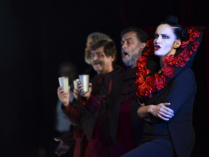 Hoffmannovy Povidky_Věra Poláchová Foto Roman Dobes