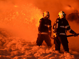 Za Libercem hořela skládka. Úřadoval opět žhář? Foto: HZSLK