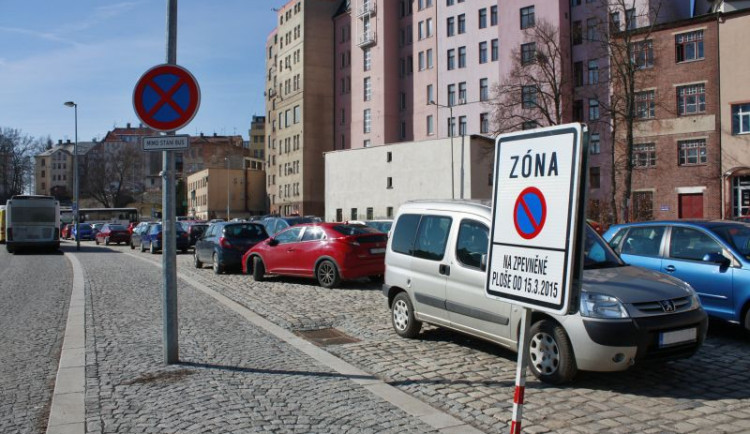 Tržnici najdou Jablonečané od dubna na Ovocném trhu u autobusového nádraží. Foto: Jablonec nad Nisou