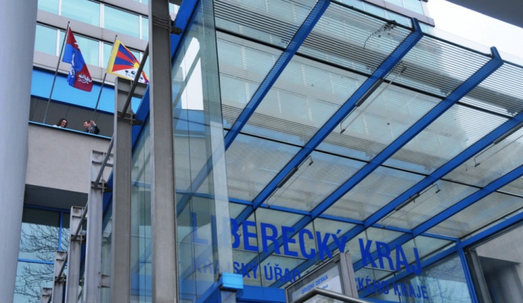 Liberecký kraj ušetřil loni na zakázkách více než 151 milionů