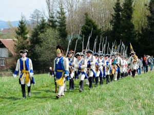 Na ostašovských polích zahřměla děla a diváci se přenesli do dob Sedmileté války. Foto: Jan Vrabec