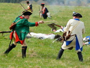 Na ostašovských polích zahřměla děla a diváci se přenesli do dob Sedmileté války. Foto: Jan Vrabec