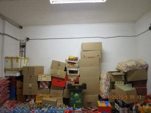 Inspekce zavřela samošku na Frýdlantsku. Majitel spal mezi zbožím