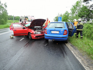 Nehody u Pihele. Foto: HZS LK