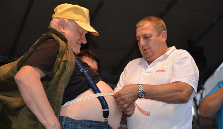 Soutěž pivních břich. Foto: Blanka Daníčková