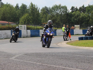 Přes dvě stovky motocyklistů zdokonalily své jezdecké dovednosti