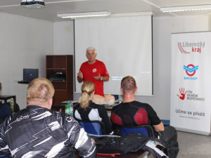 Přes dvě stovky motocyklistů zdokonalily své jezdecké dovednosti