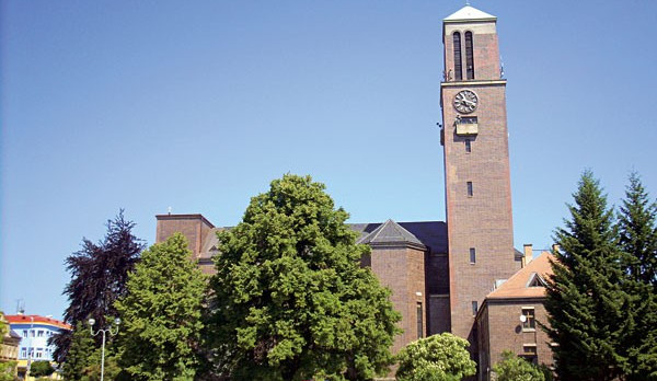 kostel_nejsvetejsiho_srdce_jezisova_vjablonci_nad_nisou