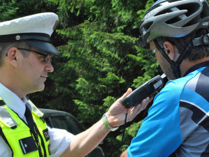 Tento cyklista nadýchal něcomálo přes desetinu promile