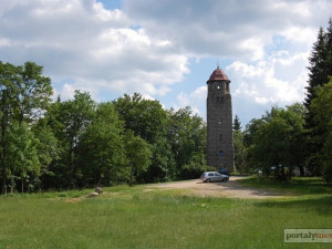 Rozhledna Bramberk u Lučan nad Nisou je kulturní památkou