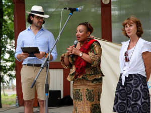 V Liberci startují doteky Afriky, Bárta mluvil o vážkách