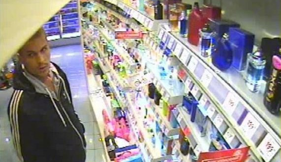 Nepoznáváte tohohle zloděje? Foto: Policie ČR