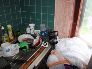 V centru Liberce odhalili varnu pervitinu, v bytě žily také děti. Foto: Policie ČR