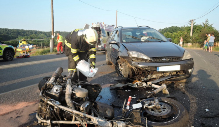 Do statistik přibyla trojice vážných nehod motorkářů. Foto: HZSLK