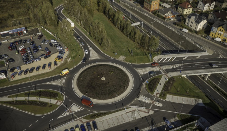 Přestavba silnic v ulici České Mládeže