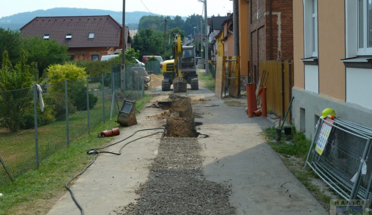 V Hrádku museli evakuovat obyvatele kvůli úniku plynu. Foto: Hasiči Hrádek nad Nisou