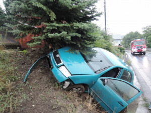 Dvanáct, přesně k tolika dopravním nehodám vyjížděli hasiči v Libereckém kraji za uplynulých 24 hodin