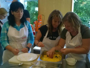 Kuchaři ze školních kuchyní se v Liberci učili vařit jinak