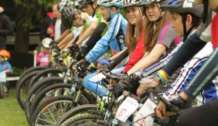 Závod Bikeclinic Cup se tentokrát uskuteční v libereckém Vesci