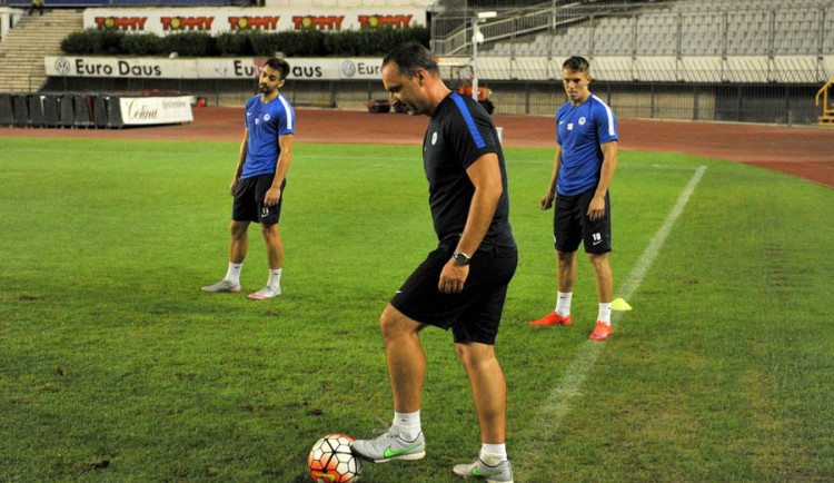 Slovan si vyzkoušel stadion ve Splitu při včerejším tréninku. Foto: Jaroslav Appeltauer