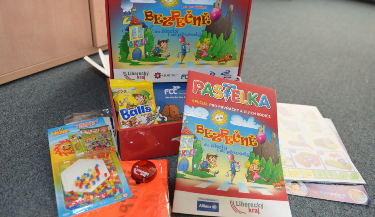 kufřík a vybavení