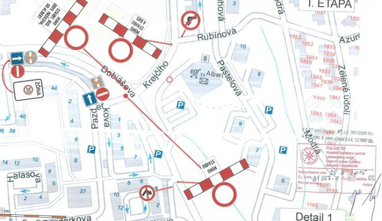 Stavba kruhového objezdu omezí provoz v Rochlici