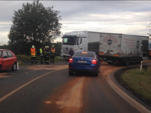 VIDEO: Na Albrechťáku se střetla Felicie s kamionem