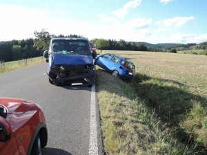 Nehoda u Tuhaně. Foto: HZS LK