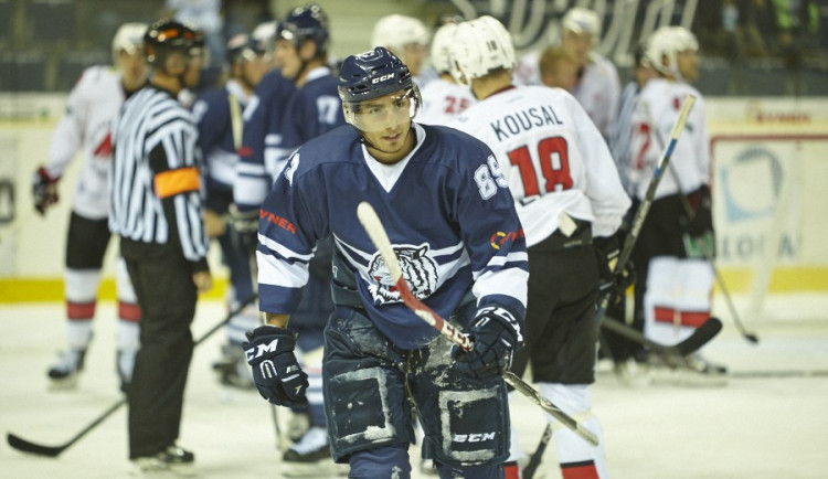 Střelec vítězného gólu Lakatoš. Foto: hcbilitygri.cz