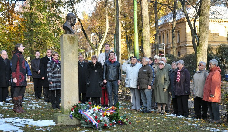 Pieta u pomníku T.G. Masaryka