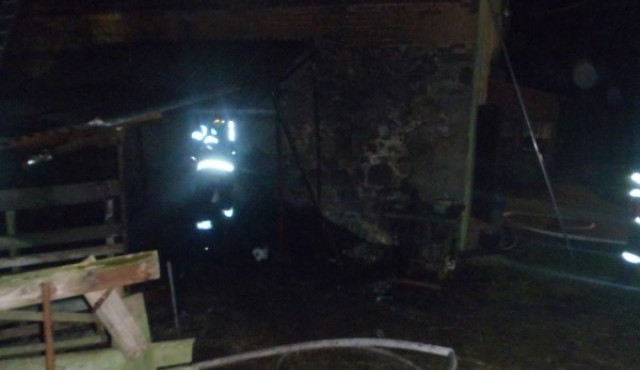 Hasiči z Frýdlantska mají za sebou bezesnou noc