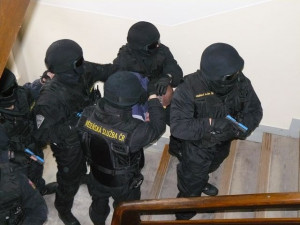 V bývalé dětské nemocnici v Jablonci se střílelo, naštěstí jen cvičně