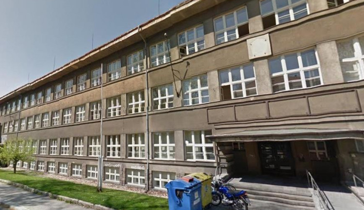 Takhle vypadala budova P před opravou