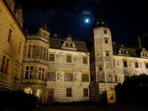 Průzkum potvrdil, že část hradeb zámku Frýdlant postavili Švédové za třicetileté války