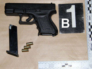 Další rána pro drogové podsvětí, kriminalisté rozkryli "perníkový" gang