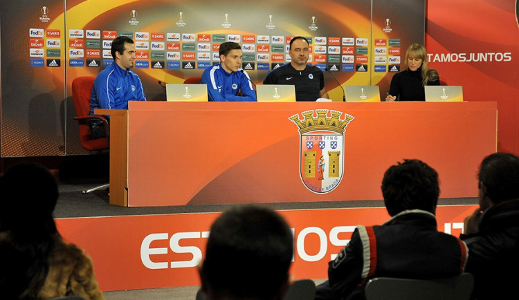 Tisková konference v Braze